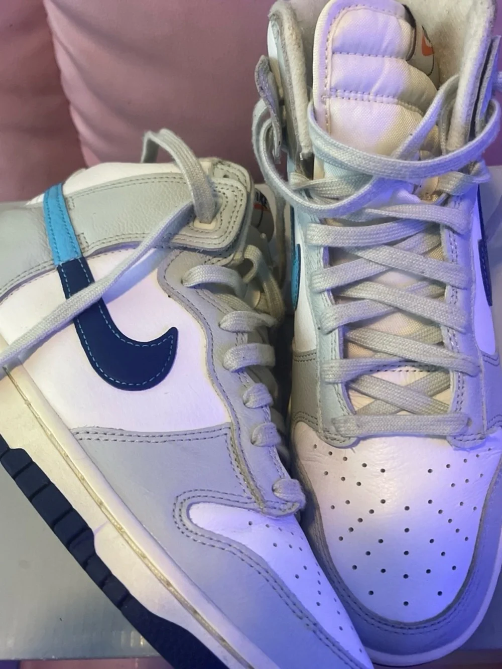 Nike Kids White Sneakers with Light Blue Swoosh and Navy Soles